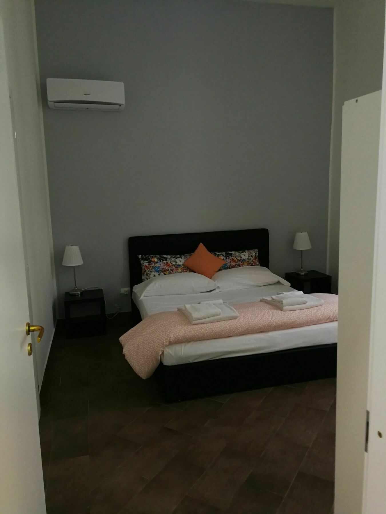 Toledostation B&B Napoli Exterior foto
